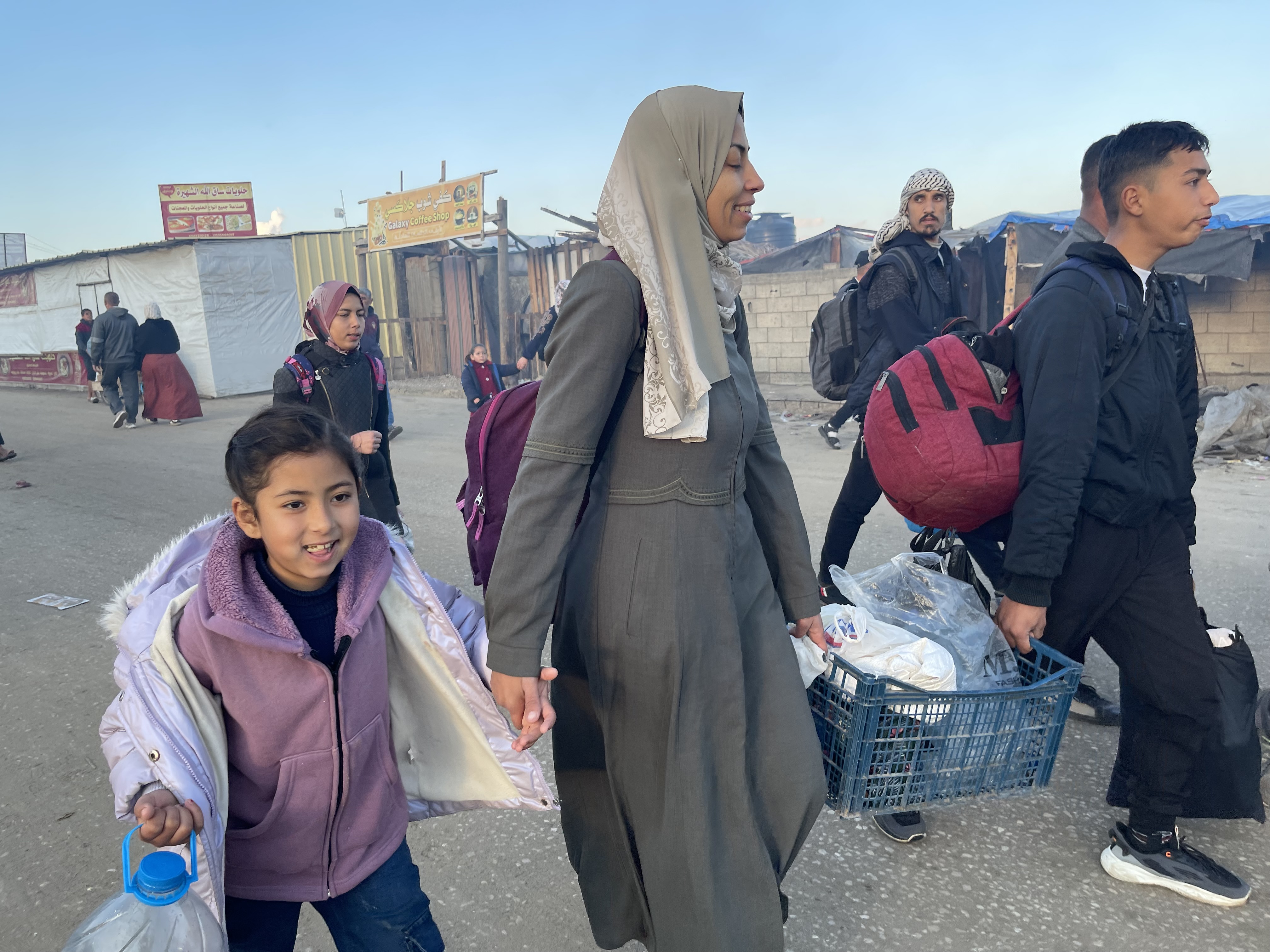 ICRC_JanuaryCeasefire_Walk back to northern Gaza3.JPG